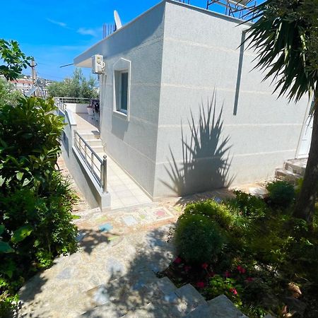 Guesthouse Shehu คซามิล ภายนอก รูปภาพ