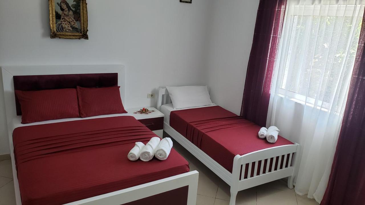 Guesthouse Shehu คซามิล ภายนอก รูปภาพ
