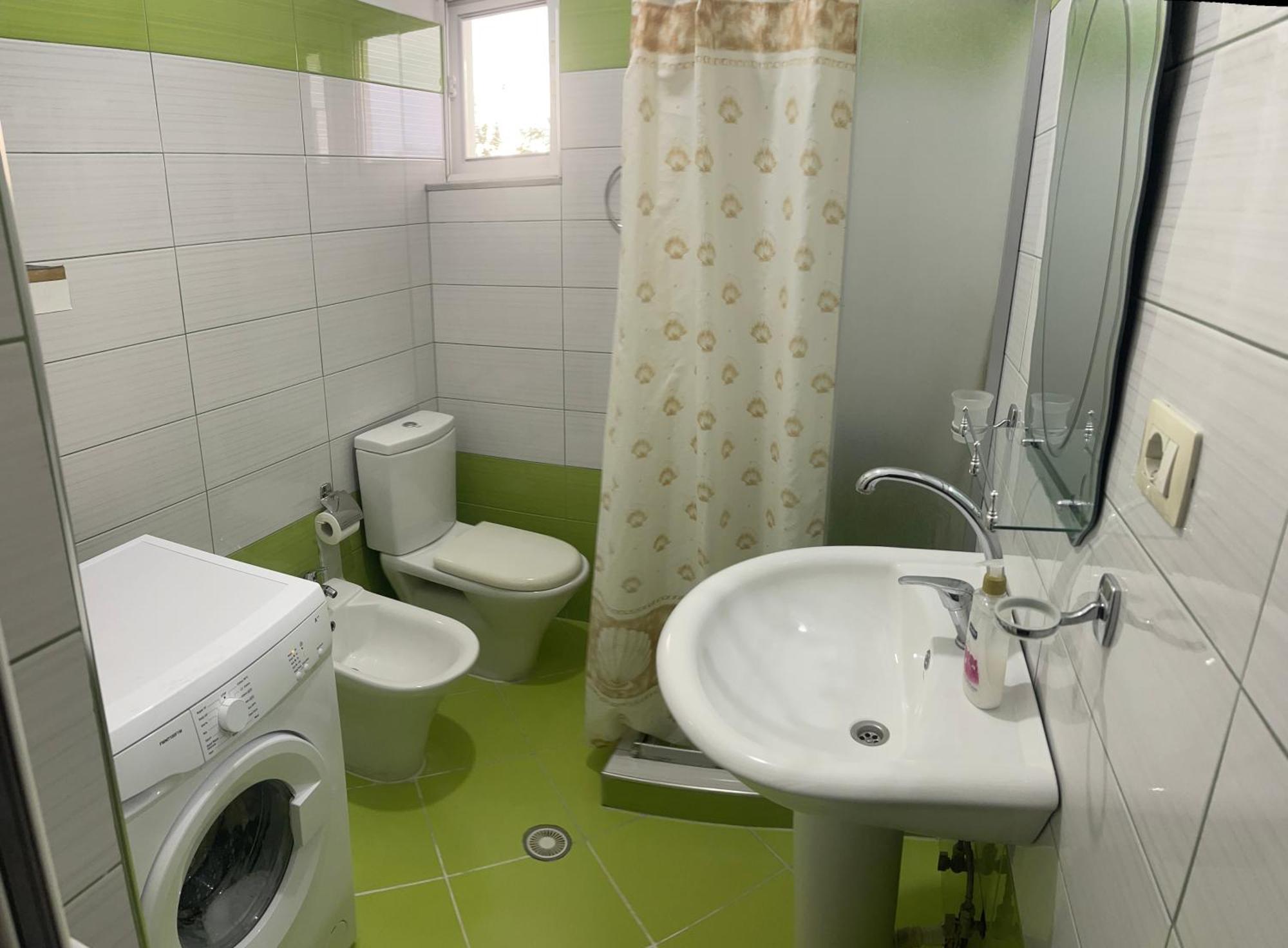 Guesthouse Shehu คซามิล ภายนอก รูปภาพ
