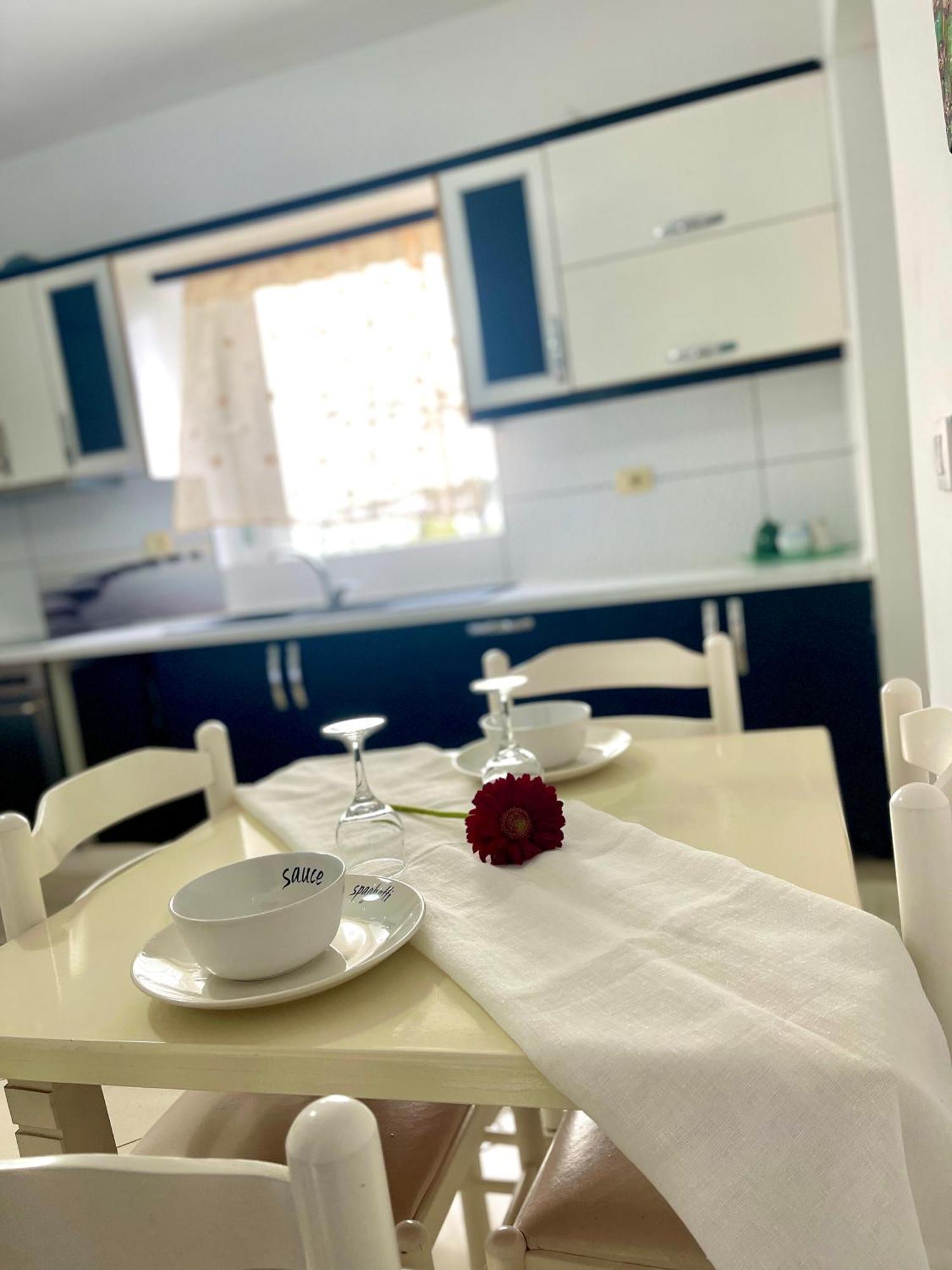 Guesthouse Shehu คซามิล ภายนอก รูปภาพ