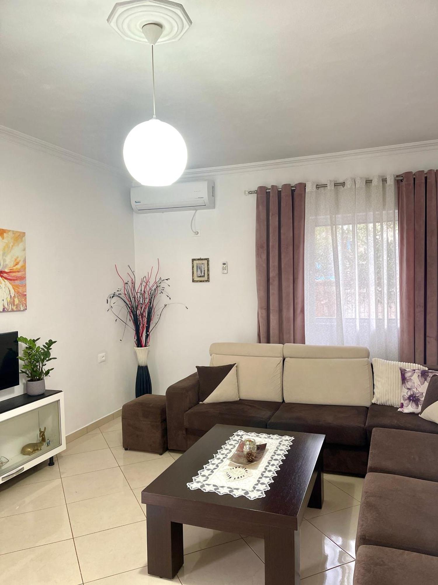Guesthouse Shehu คซามิล ภายนอก รูปภาพ